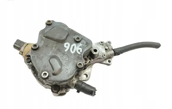 Audi A4 S4 B6 8E 8H Vacuum pump 038145209E