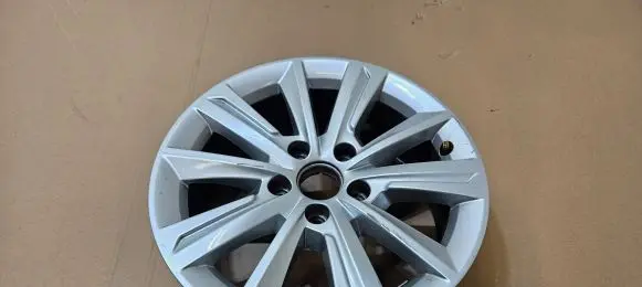 Seat Alhambra (Mk2) R16 alloy rim 