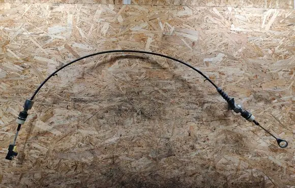 Volvo XC60 Gear shift cable linkage