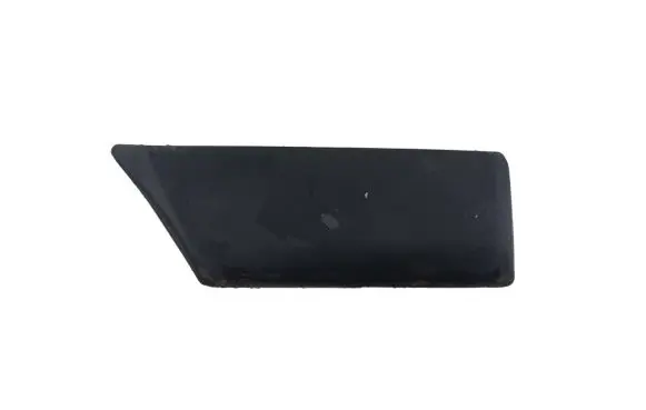 Ford Escort Front arch trim 1046372