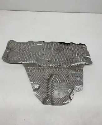 BMW M4 F82 F83 Exhaust heat shield 7241758 51164310