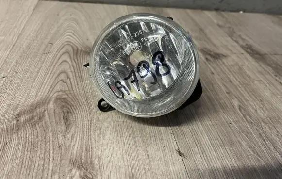 Toyota Yaris Front fog light 81210-02110