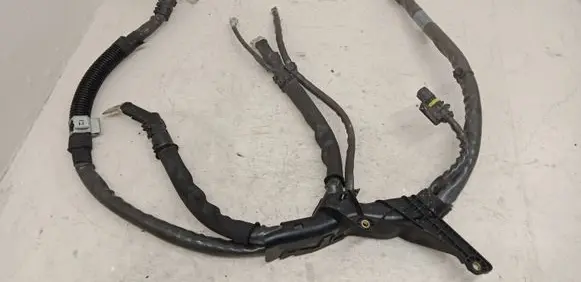 Mercedes-Benz C W205 Wires (generator/alternator) A2135409616