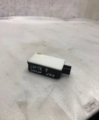 Volvo V40 Cross country Door central lock control unit/module 31419137