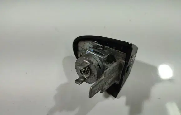 Ford Fiesta Front door lock (next to the handle) 