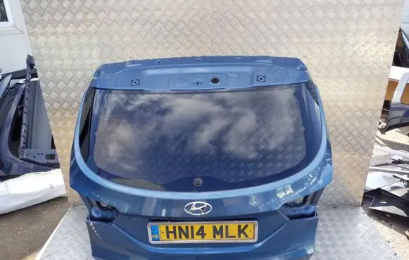 Hyundai i40 Tailgate/trunk/boot lid