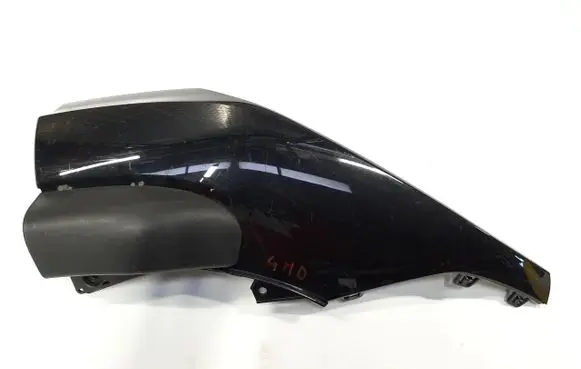 Front bumper splitter molding