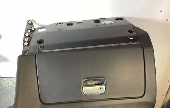 Porsche Macan (95B) Glove box 95B857095AD 95B971679N