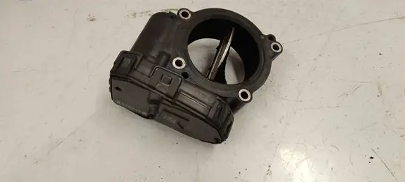 Mercedes-Benz E W212 Throttle valve A6510900470