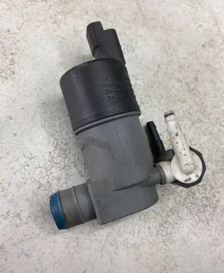 Nissan Pathfinder R51 Windscreen/windshield washer pump 9641553880