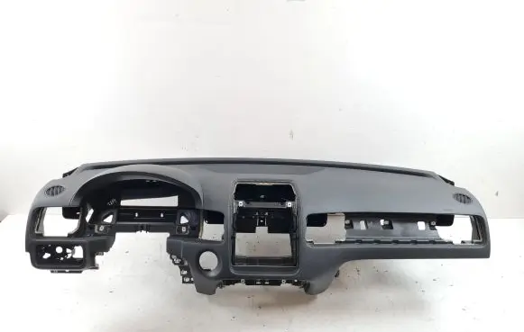 Volkswagen Touareg II Dashboard 7P1857001G
