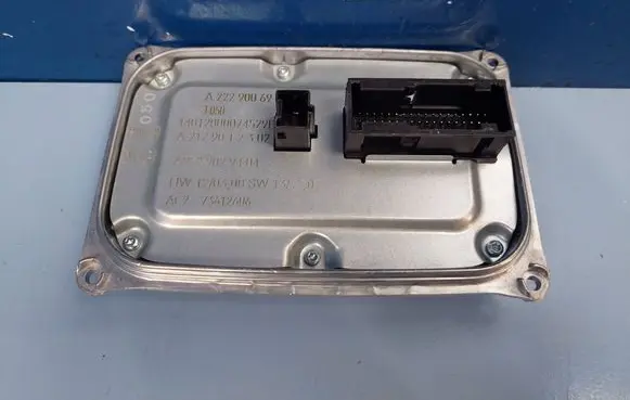 Mercedes-Benz C W205 Headlight ballast module Xenon A2059006905 A2229004505 A2229008105
