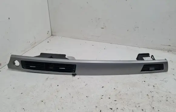 BMW 3 E90 E91 Dash center air vent grill 7132845