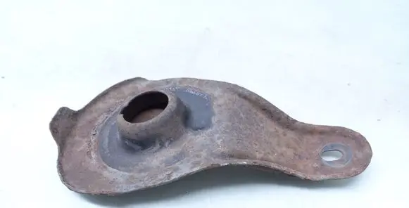Toyota Avensis T270 Coil spring/strut mount 