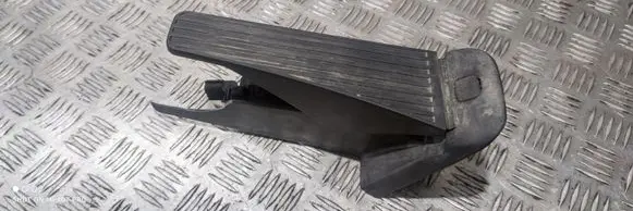 Volvo S90, V90 Accelerator throttle pedal
