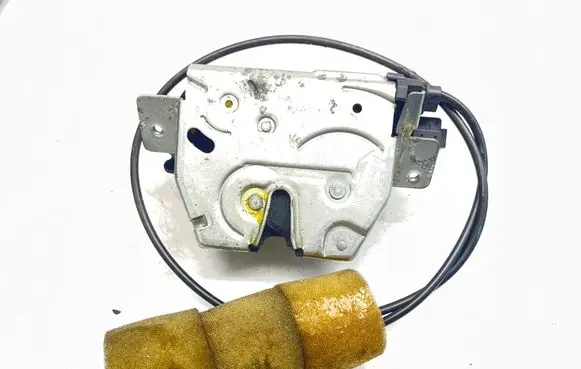 Mercedes-Benz ML W164 Tailgate/trunk/boot lock/catch/latch A1647400335