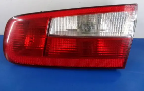 Renault Laguna II Rear/tail lights 8200002476
