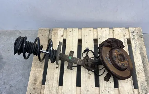 Renault Captur Front wheel hub spindle knuckle 