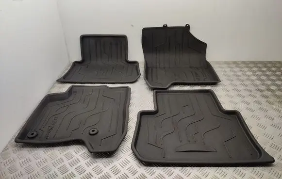 Citroen C3 Picasso Car floor mat set 