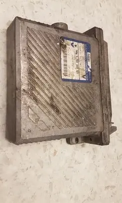 Volvo S40, V40 Engine control unit/module 7700868321 7700103515A