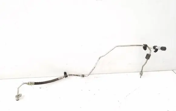 Mercedes-Benz GLA W156 Air conditioning (A/C) pipe/hose A2468302415