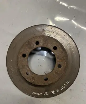 Toyota Land Cruiser (HDJ90) Front brake disc