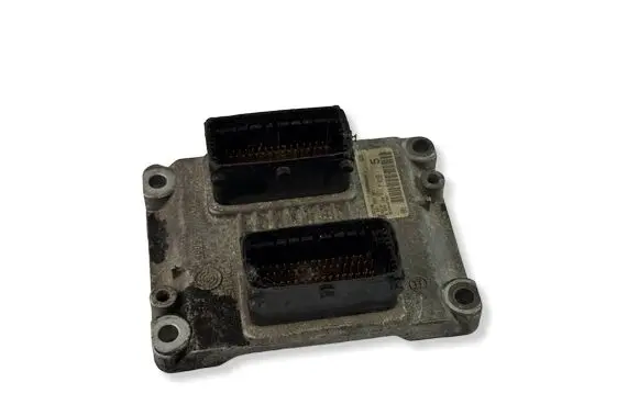 Fiat Punto (188) Engine control unit/module 0261207901 0055180311 1039S00103