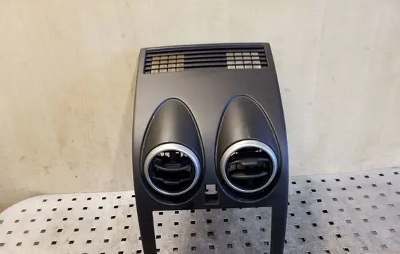 Nissan Qashqai Dash center air vent grill 68760JD10A P10381A77100