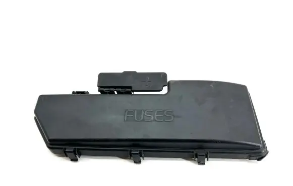 Volvo XC90 Fuse box cover 9494211