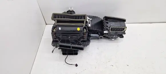 Audi Q5 SQ5 Interior heater climate box assembly 8T1816005C