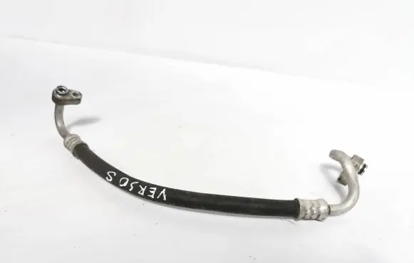 Toyota Verso-S Air conditioning (A/C) pipe/hose