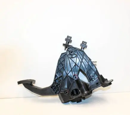 Clutch pedal