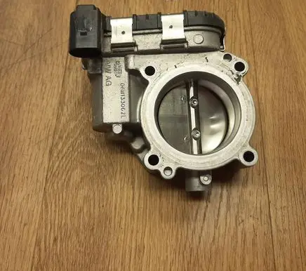 Porsche Macan (95B) Throttle valve 06M133062L