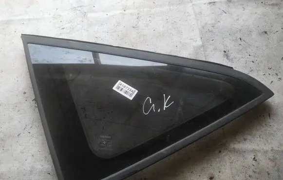 Nissan Murano Z50 Rear side window as3