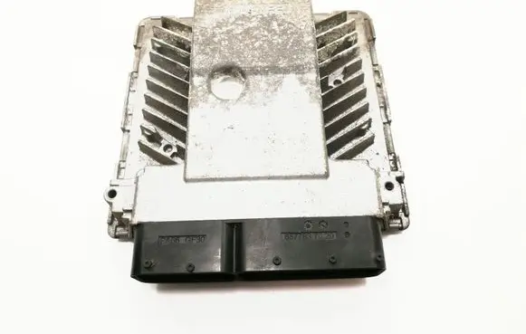 Volkswagen PASSAT B6 Engine control unit/module 03G906018 5WP45500AF