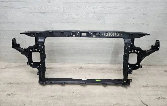 Hyundai i30 Radiator support slam panel 64105G4000