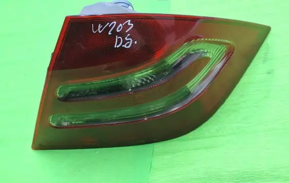 Mercedes-Benz C W203 Rear/tail lights