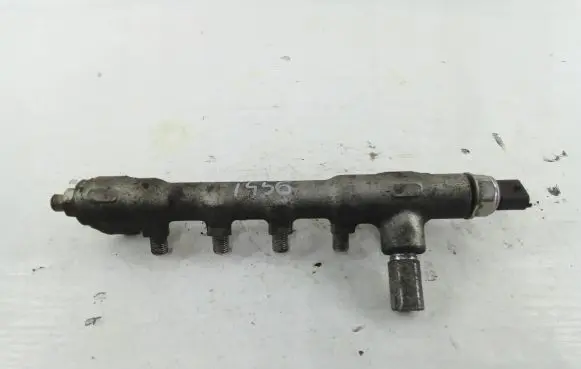 Opel Astra J Fuel main line pipe