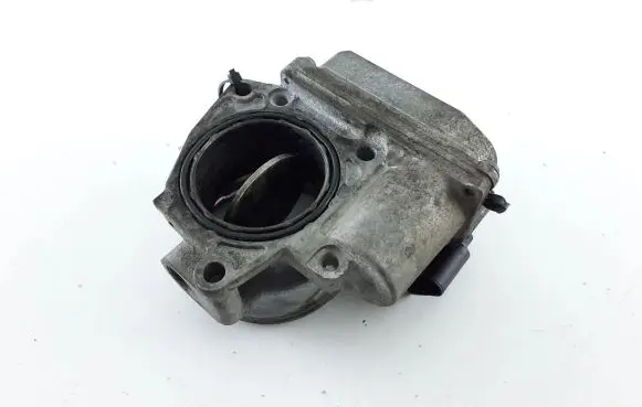Volkswagen Touran I Throttle valve 03G128063C
