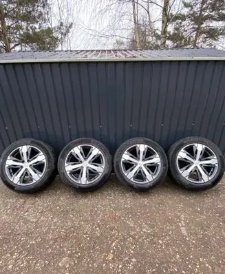 Peugeot 3008 II R18 alloy rim 9811635077