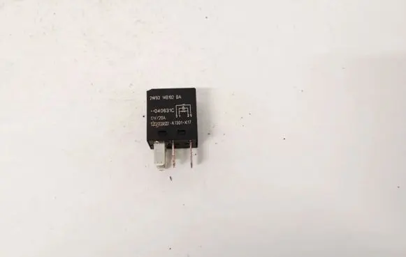 Ford Mondeo Mk III Other relay 2W9314B192BA A1301-X17