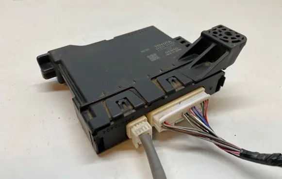 Toyota RAV 4 (XA40) Climate control unit 8865042740 2774004891