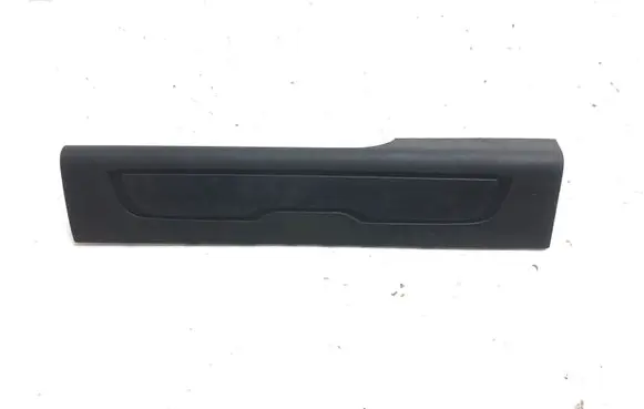 Citroen C4 Grand Picasso Rear sill trim cover 9677750777