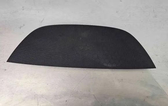 Side speaker trim/cover