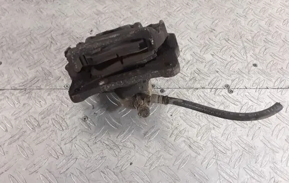 Toyota Land Cruiser (J120) Rear brake caliper