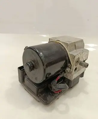 Isuzu Rodeo ABS Pump G6674ZJ