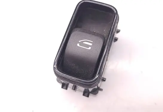 Mercedes-Benz Sprinter W907 W910 Electric window control switch A9079050504
