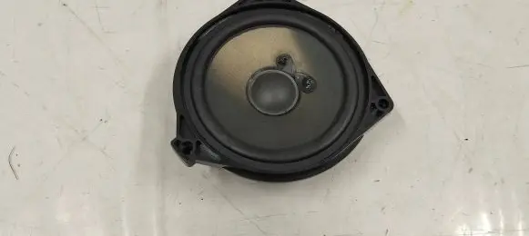 Mercedes-Benz GLE (W166 - C292) Panel speaker A1668202302