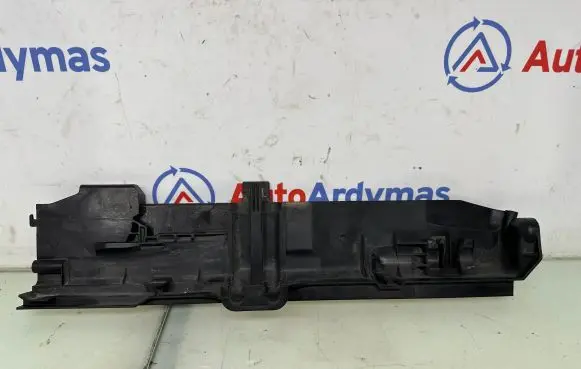 BMW 3 E90 E91 Radiator mount bracket 7524912 17107524912