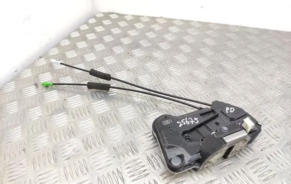 Toyota Aygo AB40 Front door lock